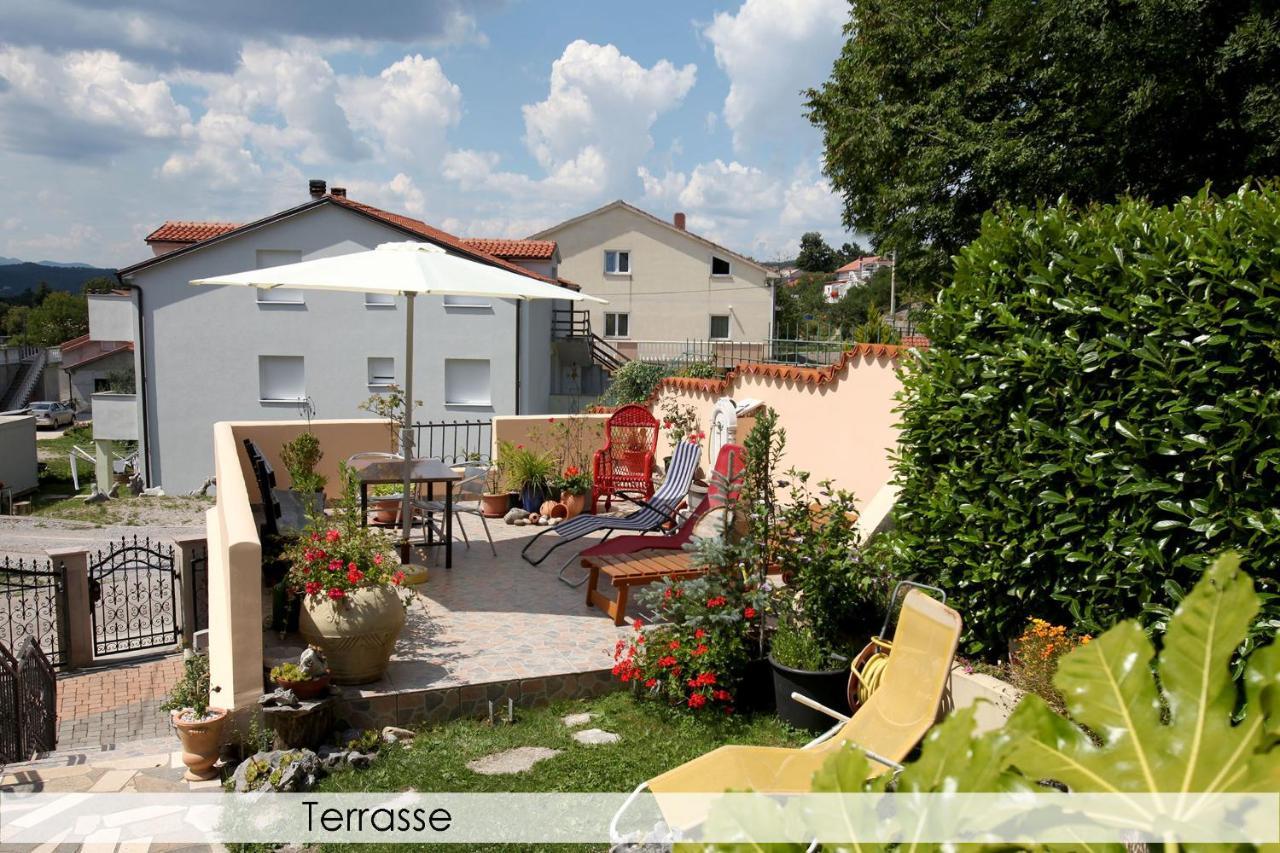 Anica Iles Apartment Viskovo Bagian luar foto