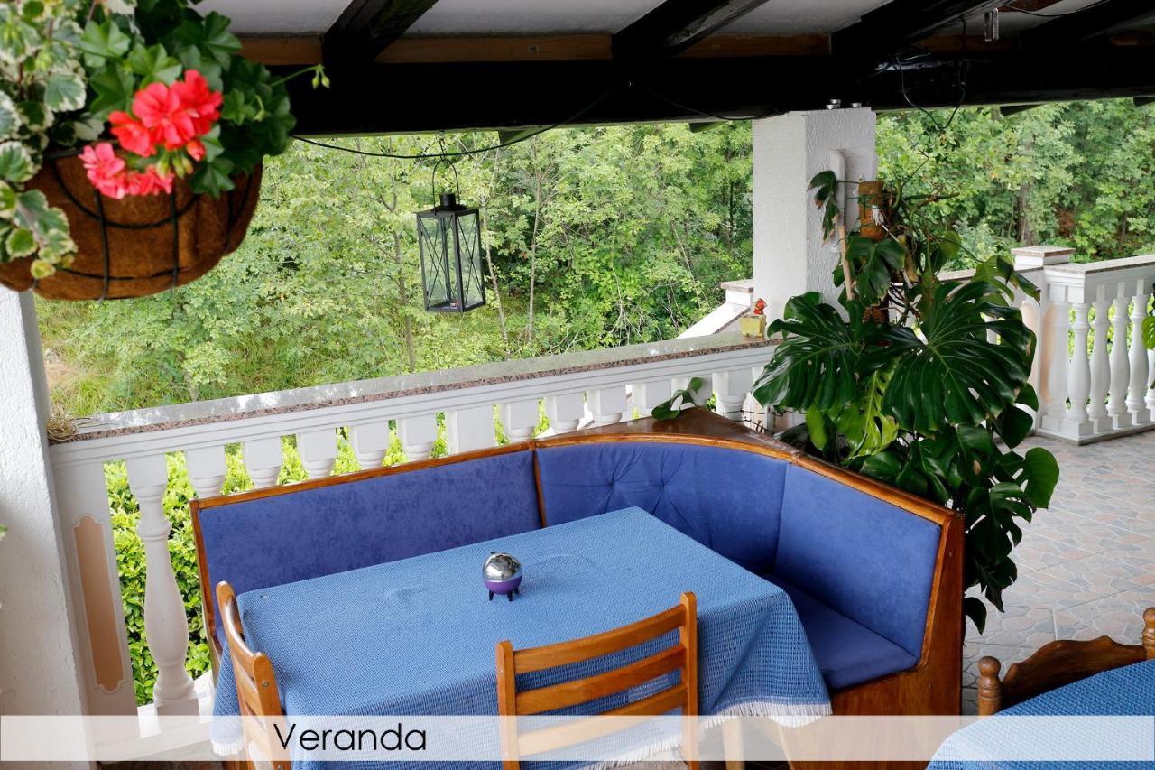 Anica Iles Apartment Viskovo Bagian luar foto